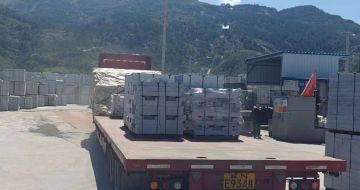 汕头 芝麻白仿形路沿石，直形路沿石