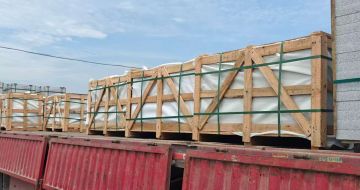 汕头 芝麻白花岗岩地铺石出口专车-泰国游