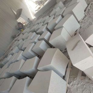 汕头 白麻花岗岩异形坐凳