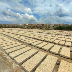 汕头 黄金麻荔枝面花岗岩石材地铺石防护中