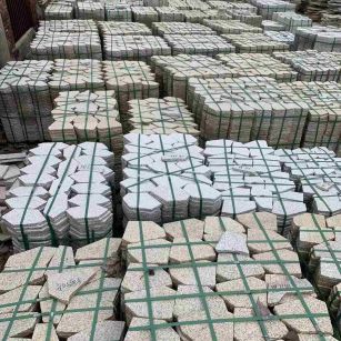 汕头 黄金麻白麻花岗岩荔枝面地铺石(冰裂纹)