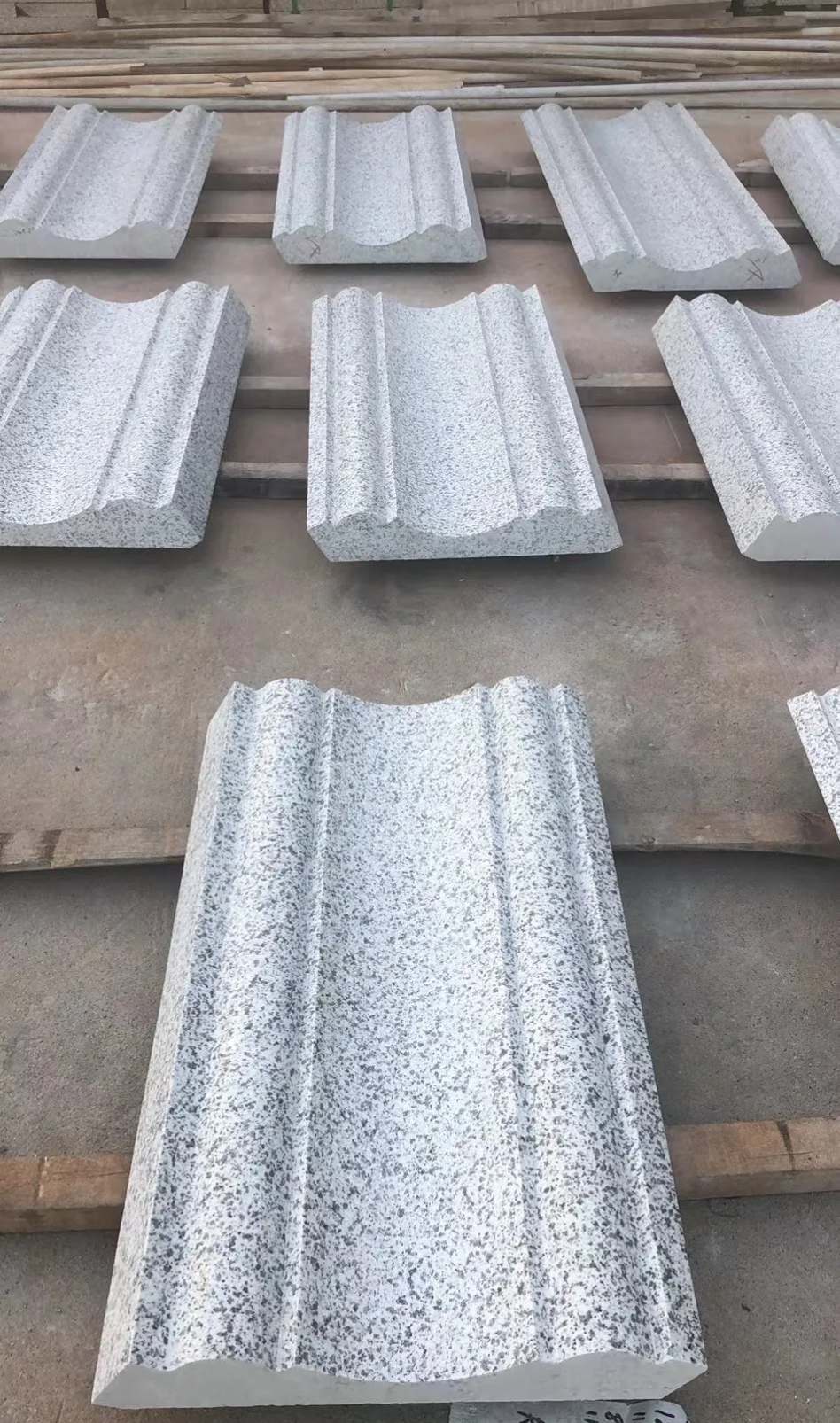 汕头 白麻花岗岩光面别墅线条