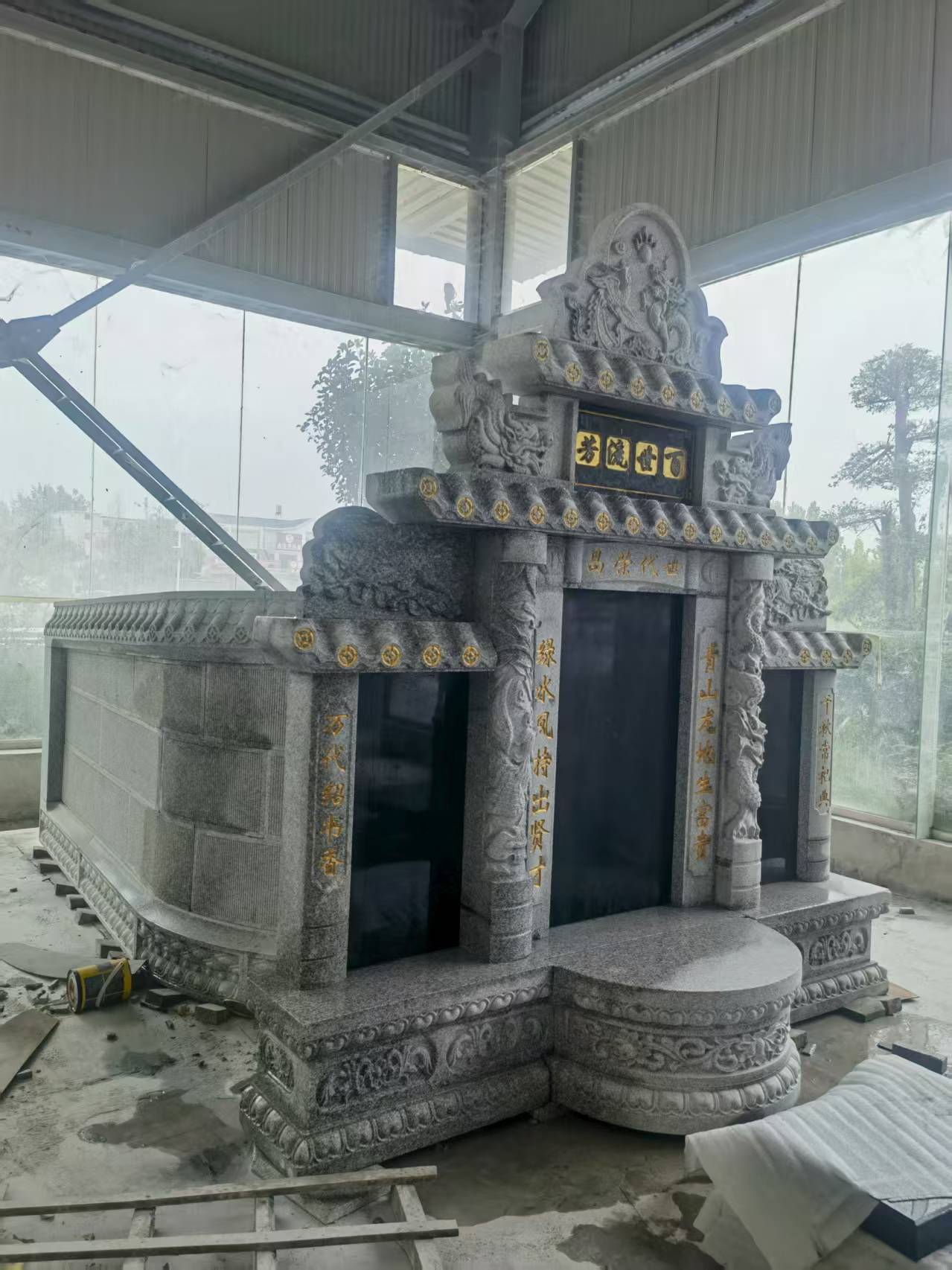 汕头 芝麻白墓碑效果展示图