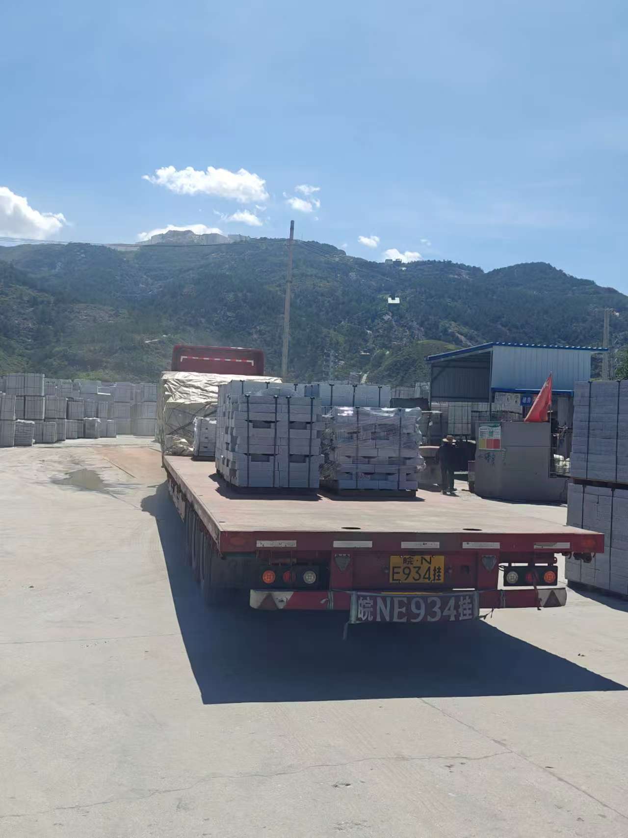 汕头 芝麻白仿形路沿石，直形路沿石